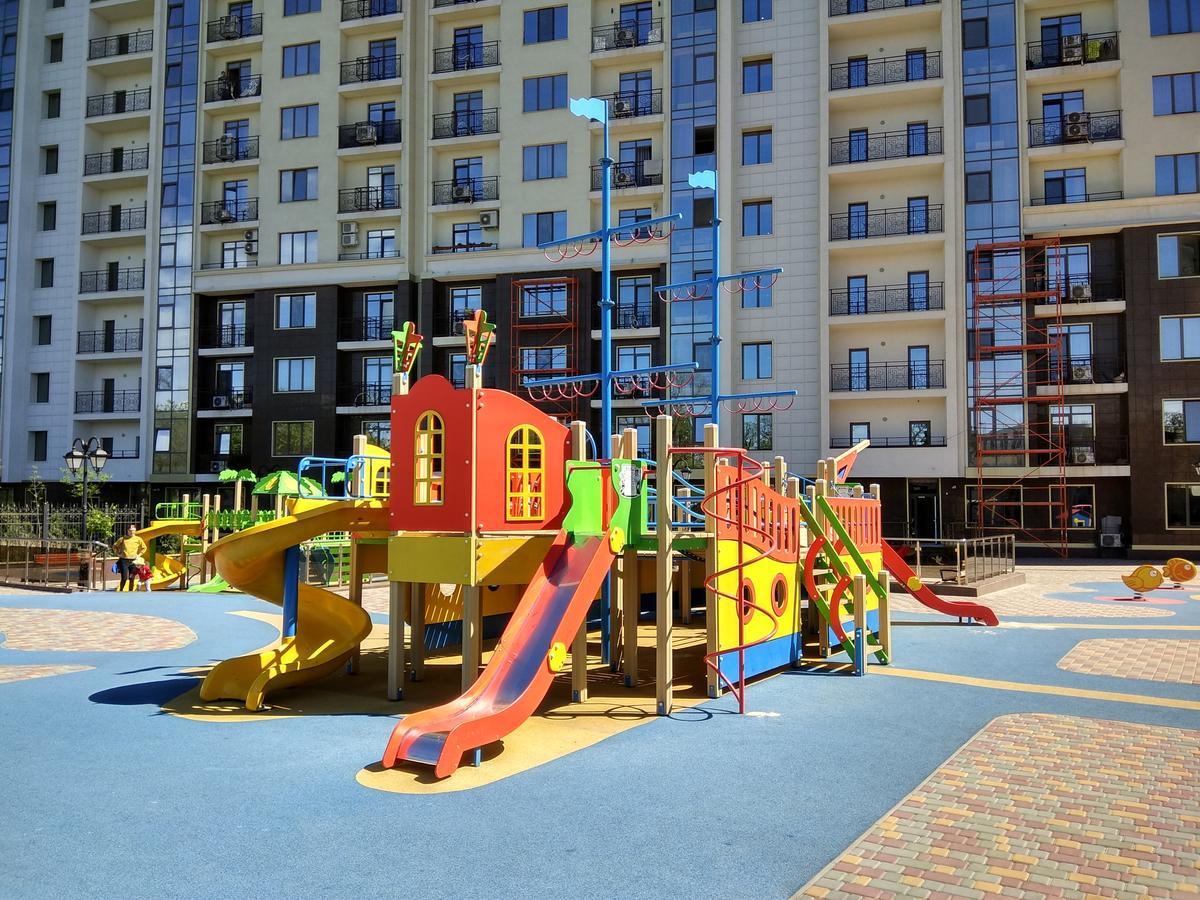 Аркадия Студия С Балконом Частичный Вид Моря Первая Линия От Моря Oldenburg Bagian luar foto